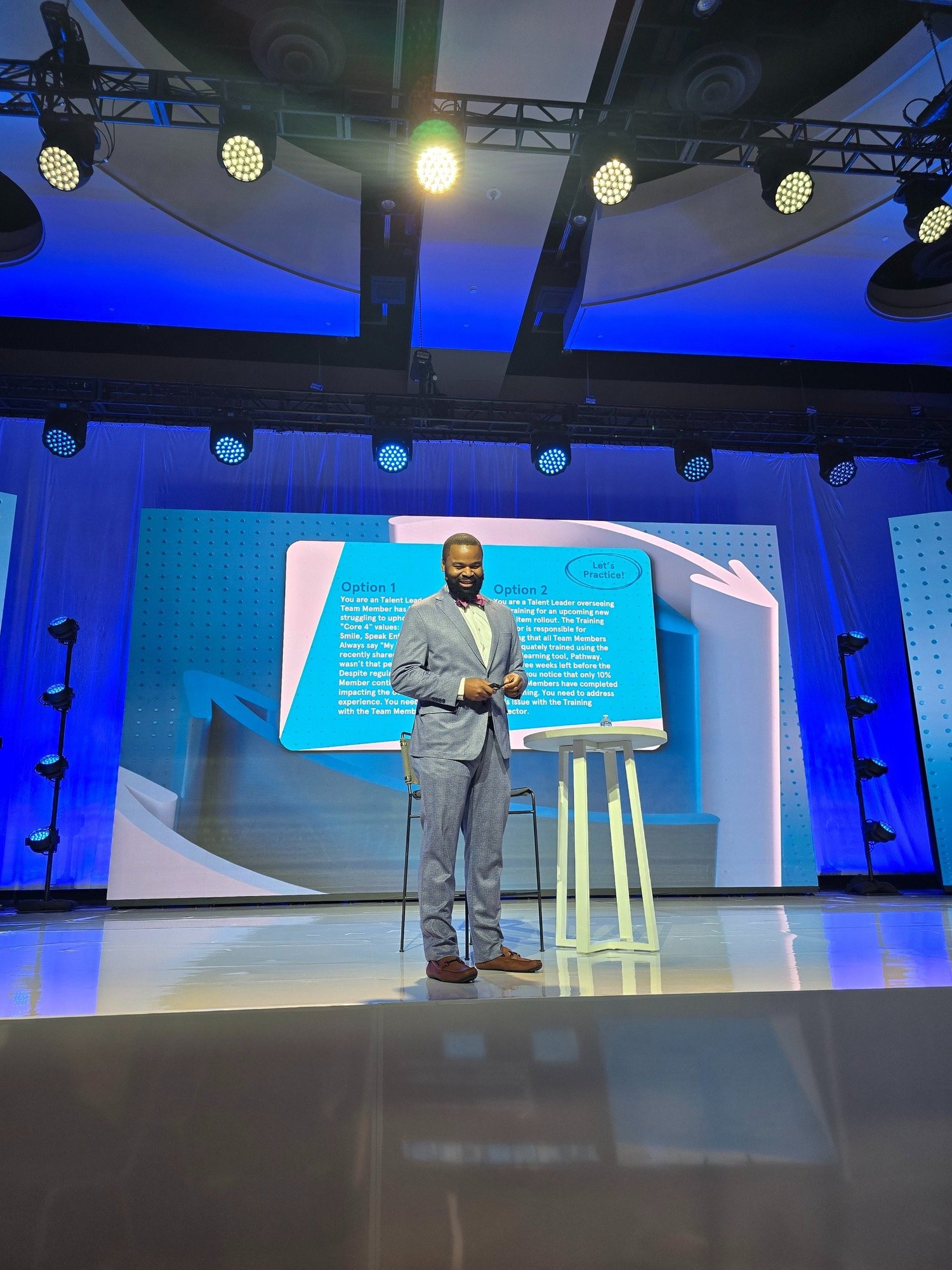 0eb225ff2920b7967a7dbab766ea9393